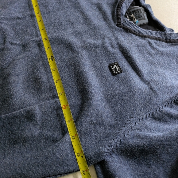 RipCurl Sweater - Picture 7 of 8